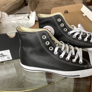 Leather Converse All Star size 7 men’s/9 women’s Brand new!